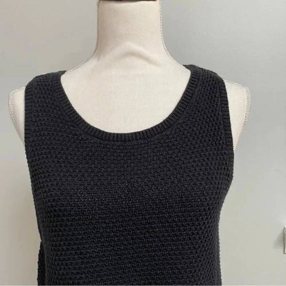 LOFT Mixed Media Knit Shell Top Black Sleeveless Vest with Polka Dot Hem Size M - Picture 4 of 15